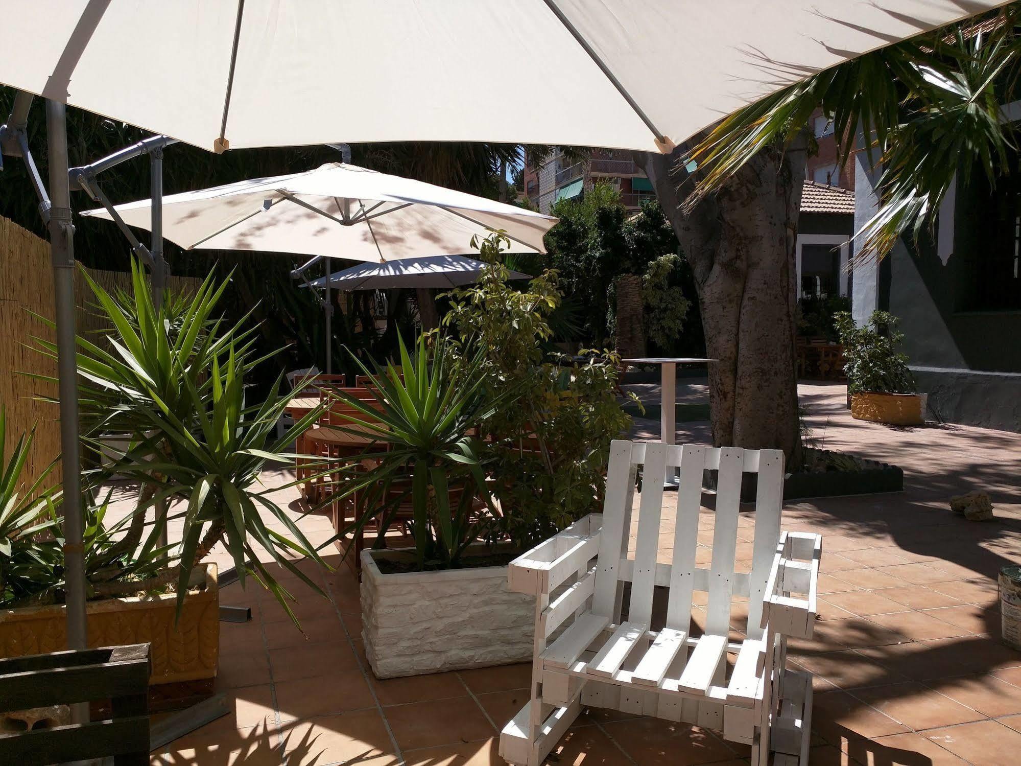Nwt Paradise Urban Hostel Alicante Extérieur photo